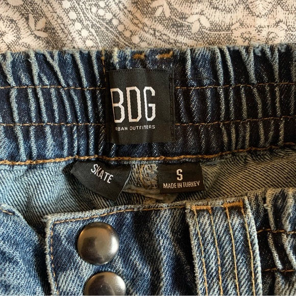 BDG Urban Outfitters Skate Jean Shorts 💙 NEVER WORN - Picture 5 of 7